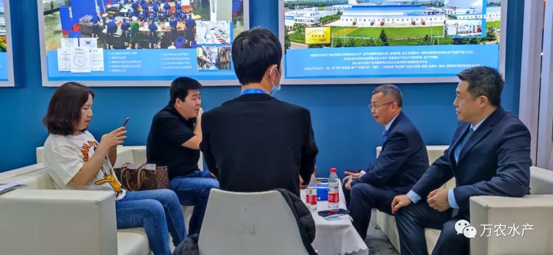 人气火爆 | 万农水产闪耀亮相良之隆电商食材节